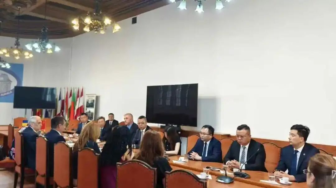 迅鐳激光董事長顏章健率隊赴歐洲進行商務(wù)考察（二）(圖8)